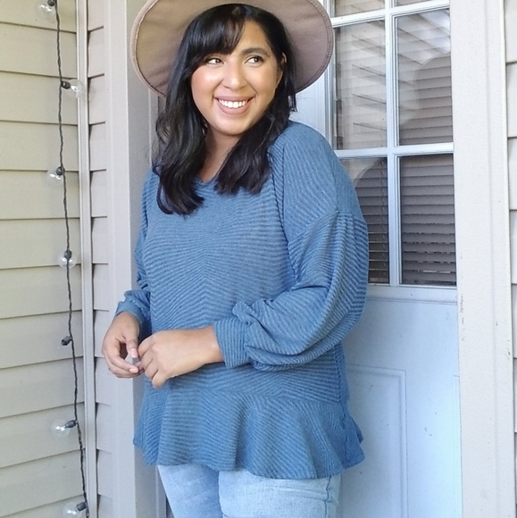 KEEPIN IT REAL TEAL BLUE TUNIC TOP - Picture 7 of 14